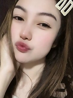 Seductive attire including hosiery and stilettos